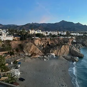 Nuevo Con Parking Y A 300 Metros Playa Apartamento