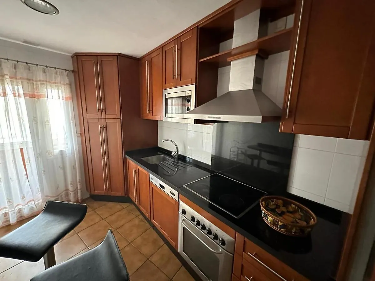 Piso Nerja 3 Dormitorios Y 2 Banos
